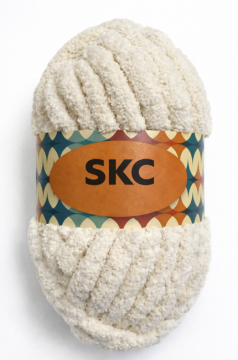 Fluffy chenille yarn