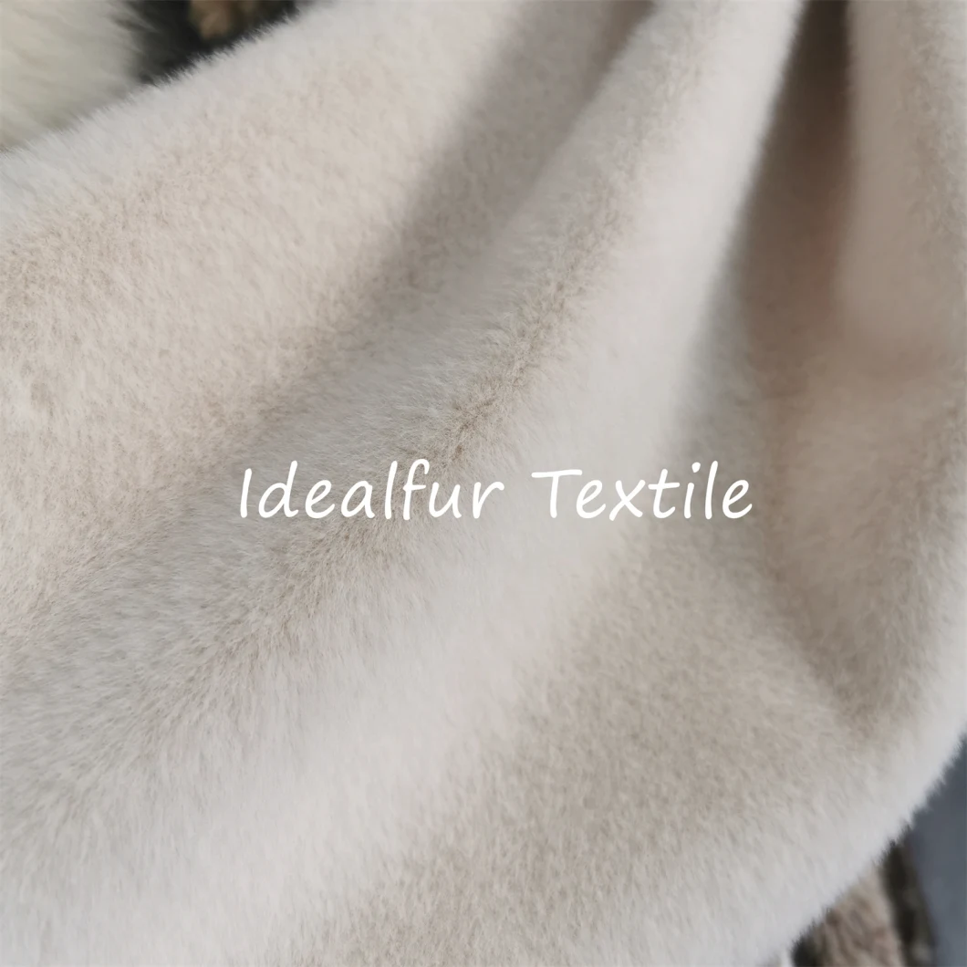 Idealfur Artificial Mink with Rabbit Faux Fur Fabric