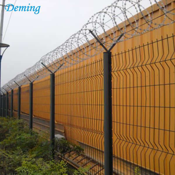 2.1m Powder Coated Galvanized Airport Fence