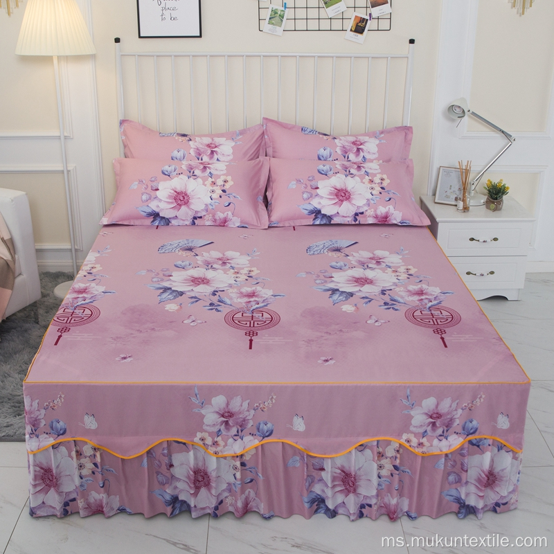 Bedskirt ditetapkan dengan katil rok katil yang sepadan