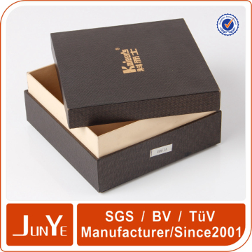 small wooden gift packaging box with lid