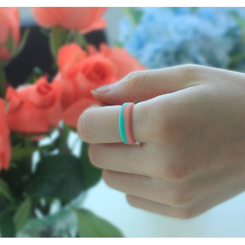 Anpassade Duotone Women&#39;s Silicone Wedding Ring