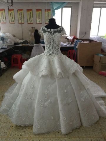 boat neck chapel train description of shanghai cinderella wedding dress