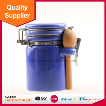 Blue seal pot ceramic made in china for kitchen