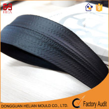 Durable waterproof zipper for skiing jacket