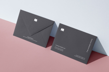 Stylish Medium Envelope for Business Communication