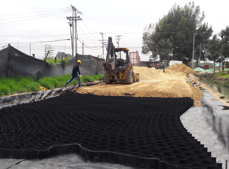 البيع الساخن مستقر HDPE Geocell بسعر رائع