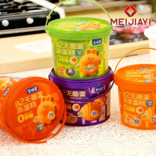 PP material injection molding bucket