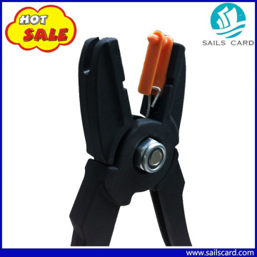 Ear Tag and Tagger Applicator