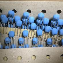 CSTLS20M0X51-A0 20.0MHz Ceramic Resonator - Full Stock Range