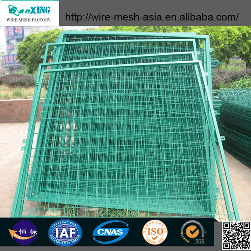 Welded Wire Mesh Fence