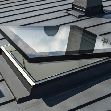 Aluminium Roof Skylight Window Types: Outdoor Ventilation and Tempered Glass Options