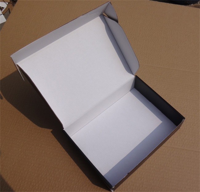 Clothes Box 