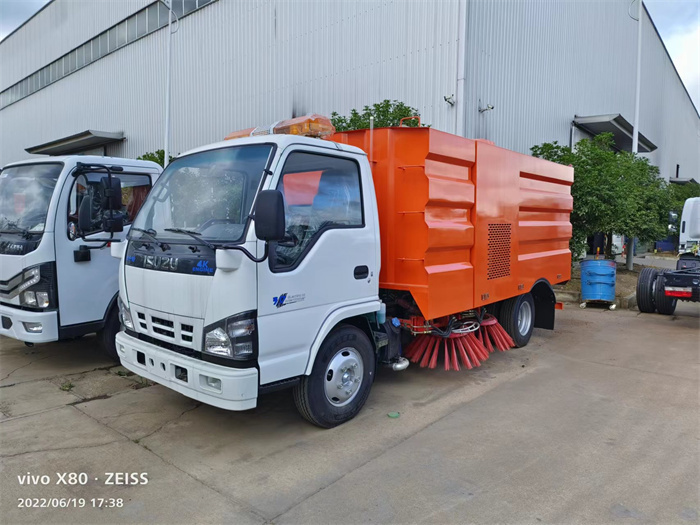 Road Sweeper Truck