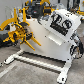 Decoiler and straightener Machine