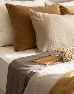 Full house matching set