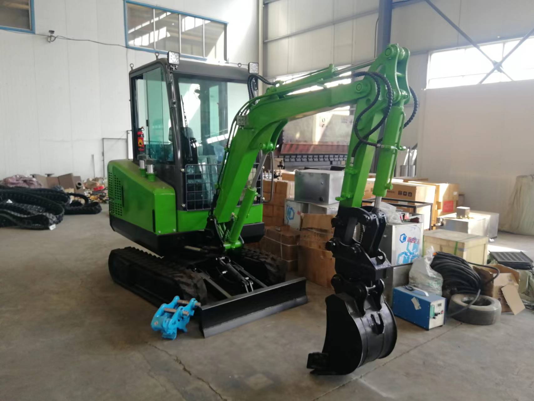 2tons small excavator (10)