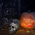 Halloween Skull Statues Decor