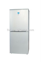 Refrigerator/freezer foaming machine