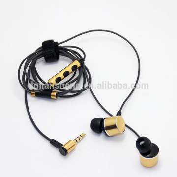 Wired metal earbuds headsets vibrate with microphone and volume control