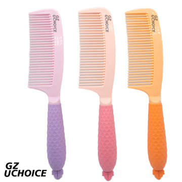 Soft Non-Slip Cartoon Flat Comb: Pineapple Rabbit Bear Mouse Plastic Hair Comb with Round Teeth