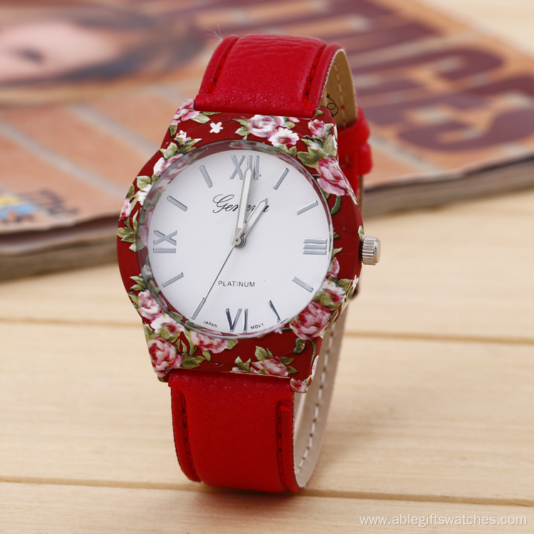 Fashion Women Casual Leather Band Quartz Wrist Watch