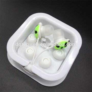 cute animal earphone in earphone case