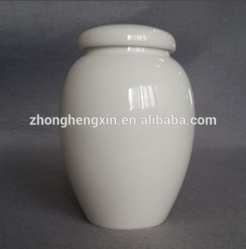 Ceramic funeral cremaiton urns for pet ashes