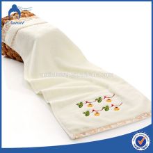 EAswet Customized christmas embroidery cotton hand towel