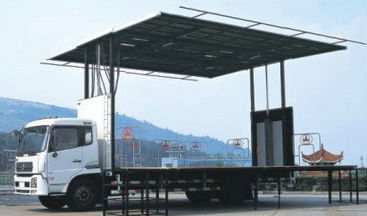 Dongfeng 4x2 DFL5120X Mobile Truck Stage