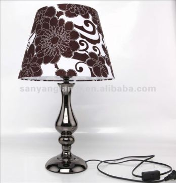 Metal table lamp/flower shape table lamp