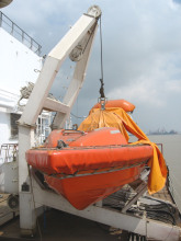 Launching Appliance of Fast Rescue Boat