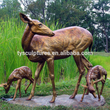 life size metal crafts garden animal sculpture bronze deer doe and fawn sculpture for park home decoration