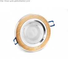 Vertical installed massify anti-fogging downlight