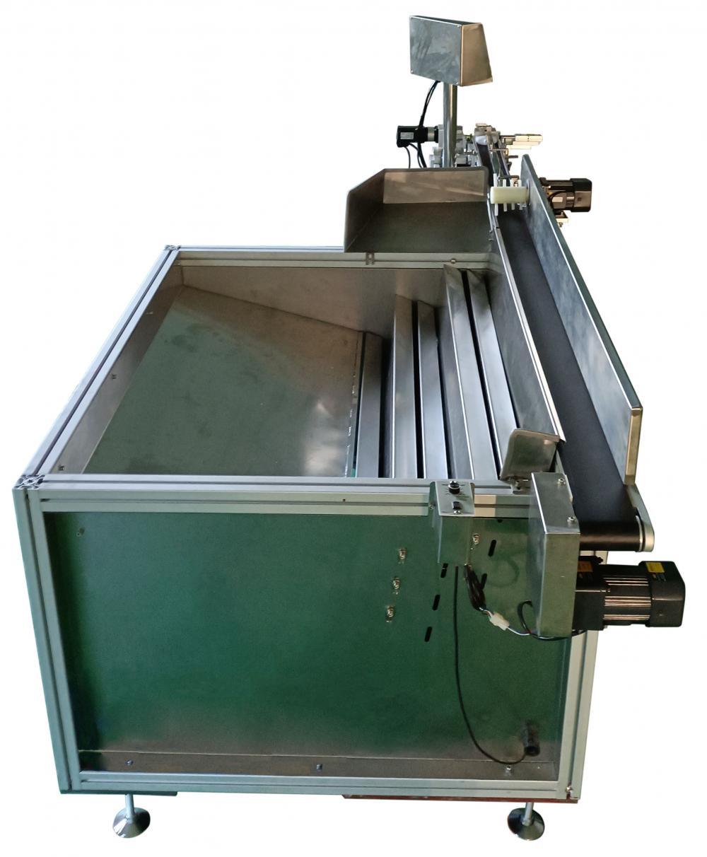 Bottle Sorting Machine With Mechanical Arm
