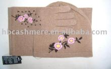 cashmere/silk blended glove,hat & scarf