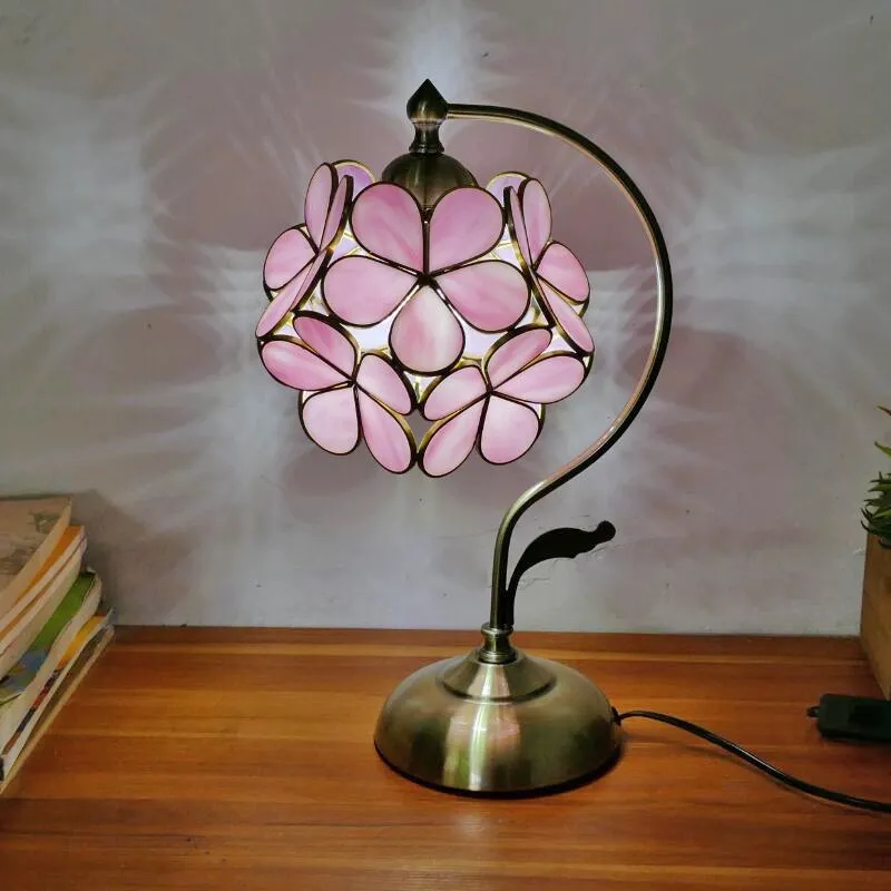 Elegant Floral Table Lamp for a Warm Bedroom Glow