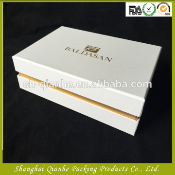 Custom new product gift packaging paper box for clothing