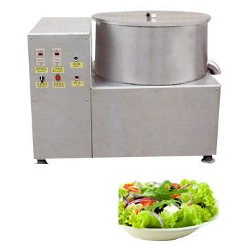 Food dehydrator with temperature control