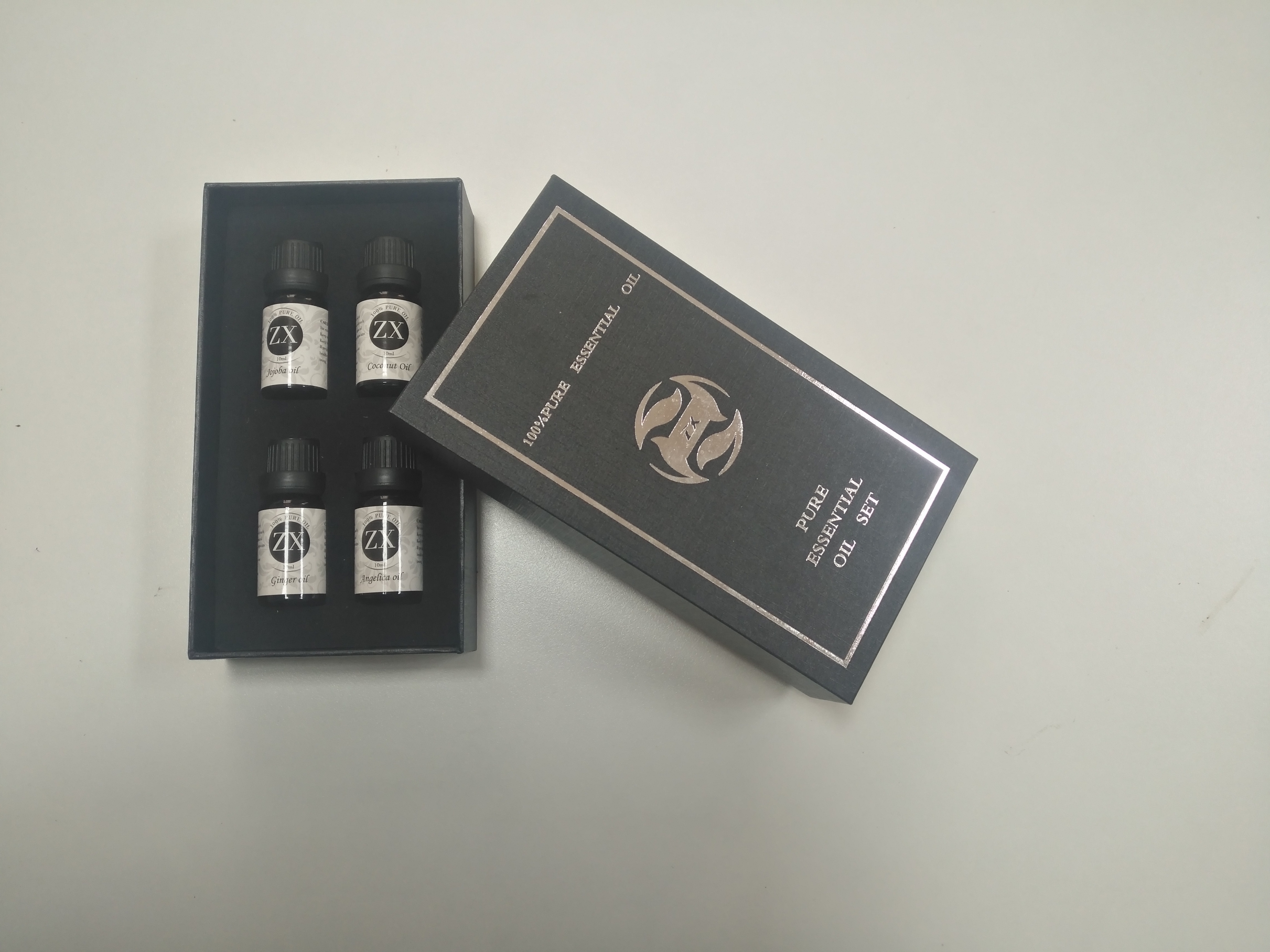 Zestaw upominkowy olejku eterycznego aromaterapii 6 butelek/10 ml każdy