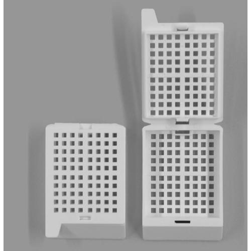 Laboratory Consumable Embedding Cassettes Four Compartments