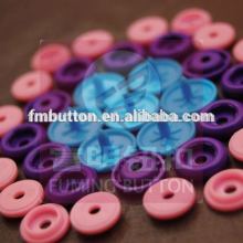China plastic snaps supplier