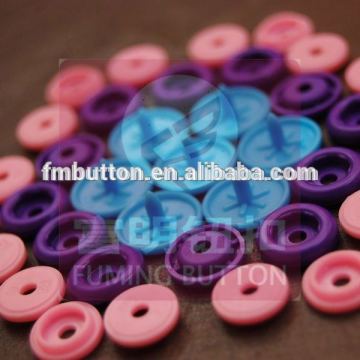 China plastic snaps supplier