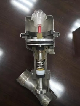 Pneumatic angle seat valve