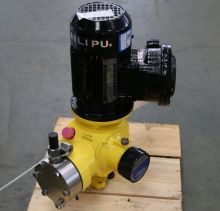 Yellow Color Diaphragm Dosing Pump