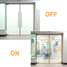 Sala de privacidade do hospital da matriz do filme de vidro inteligente eletronicamente