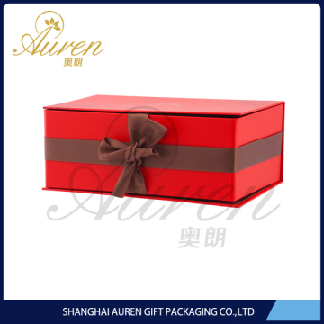 flat folding paper in gift box