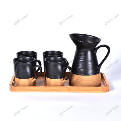 Set mit 5 Keramik-Wasser-Milchkrug-Krug