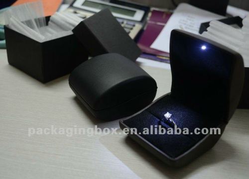 Black ring gift box with led