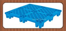 Durable Stacked Plastic Transport Pallets for Warehouse